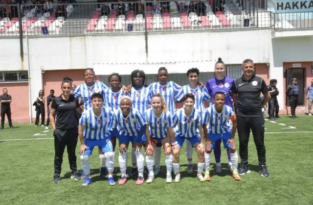 Turkcell Kadın Futbol Süper Ligi: Hakkarigücü: 6 - Trabzonspor: 2
