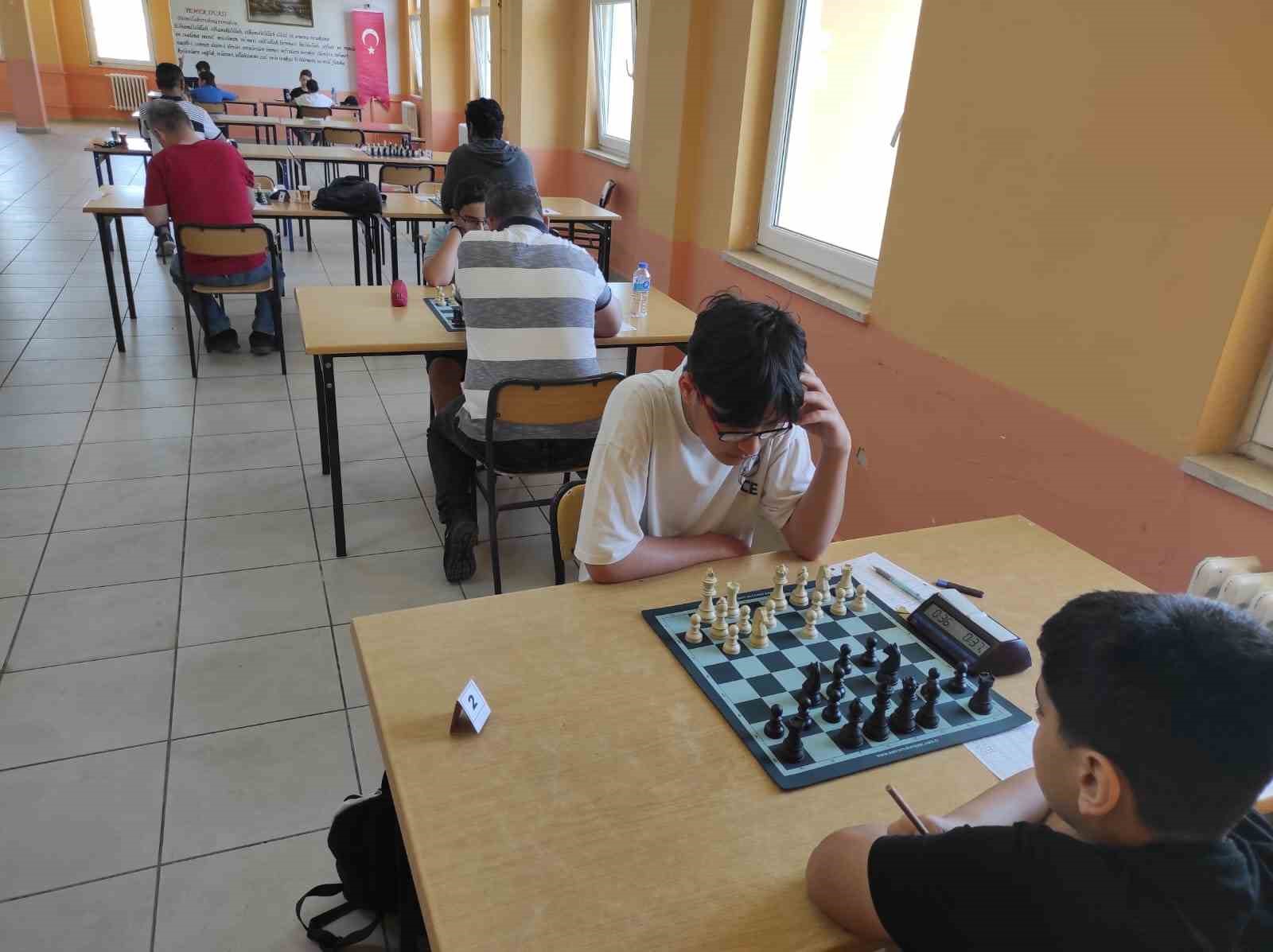 Köyceğiz’de gerçekleşen Satranç Turnuvası’na 72 sporcu katıldı
