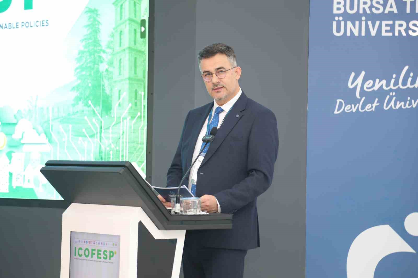 BTÜ’de ‘Finans ve Ekonomide Sürdürülebilirlik’ ele alındı
