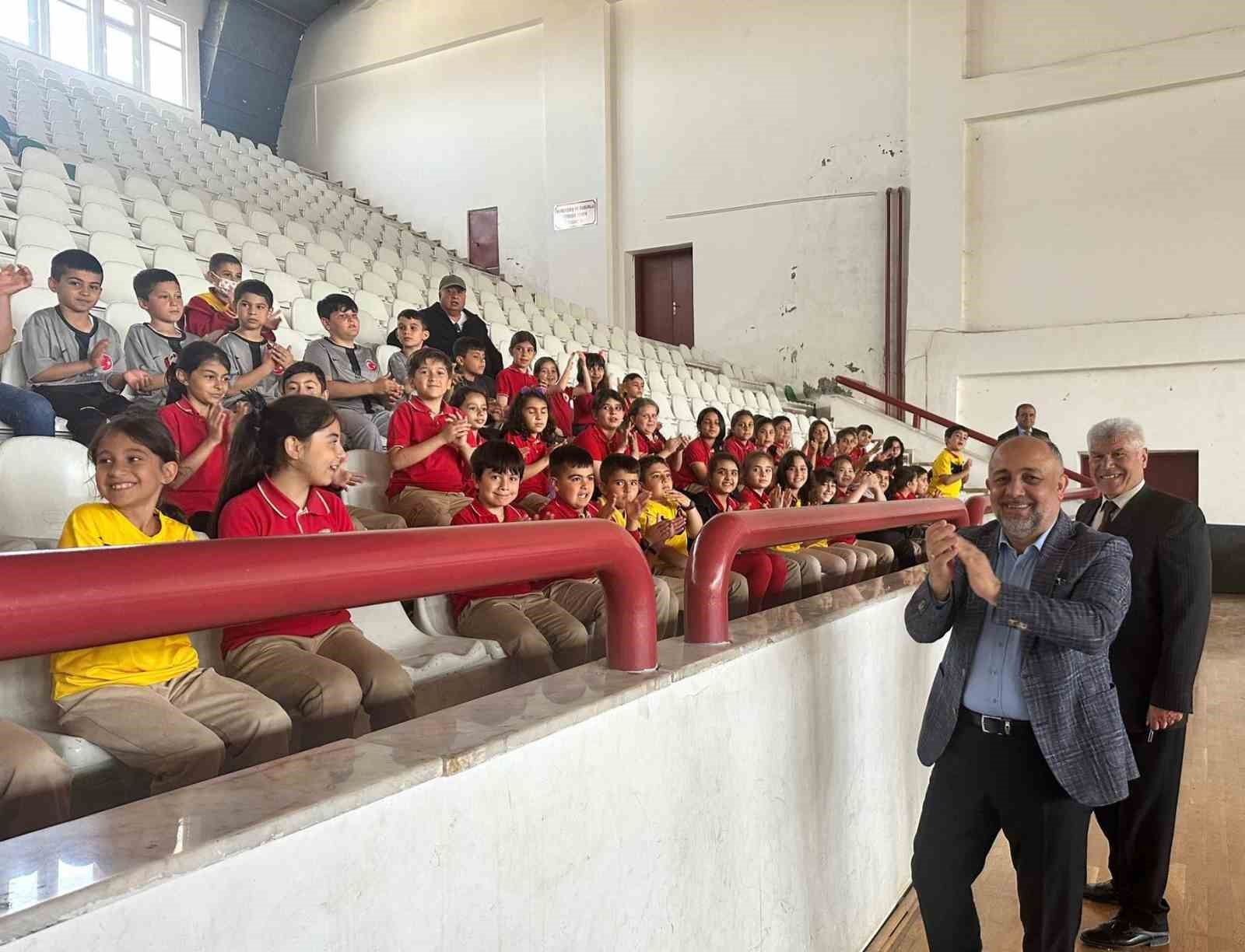 Dinar’da üçüncü sınıf öğrencilerine yönelik yetenek taraması
