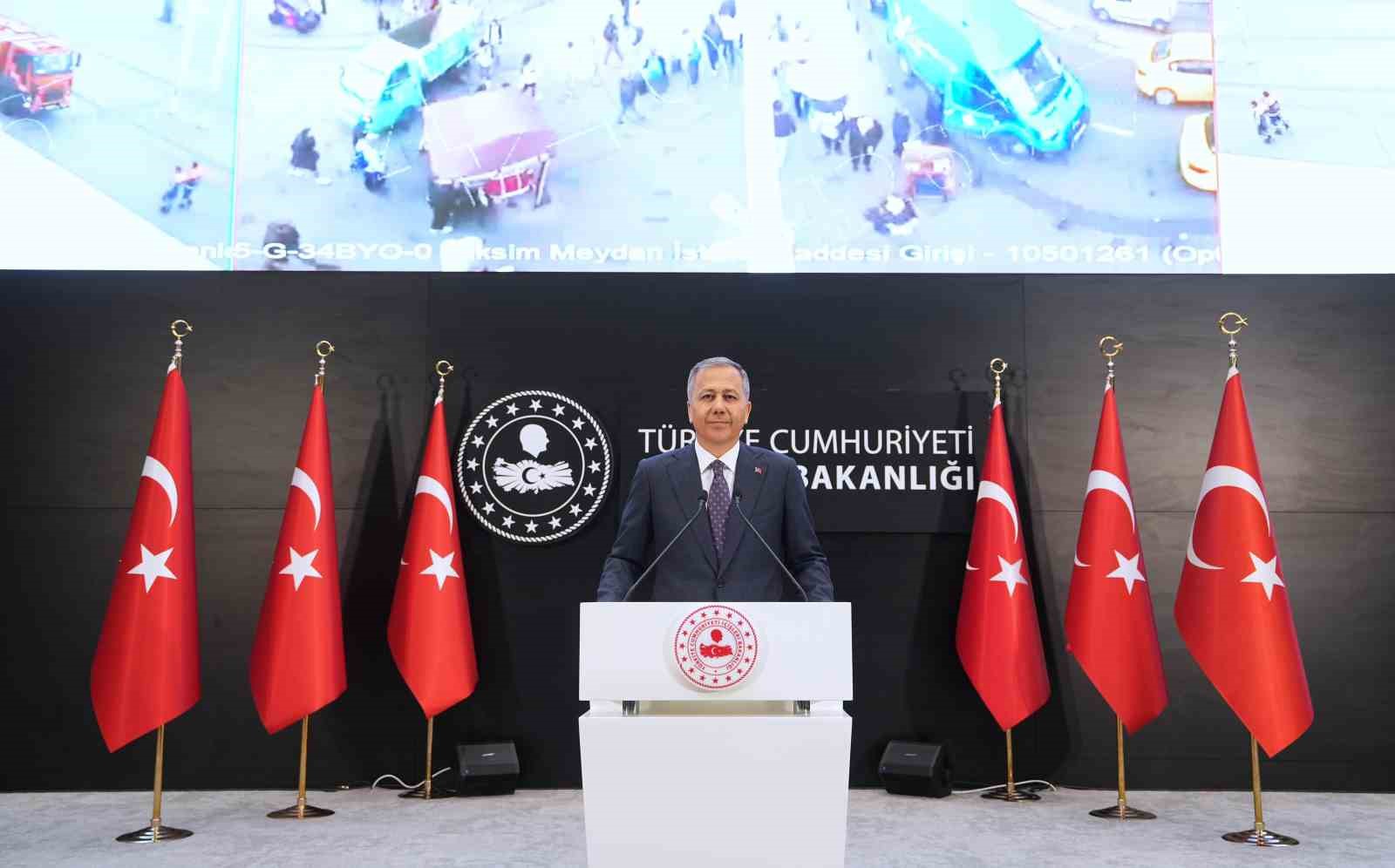 Bakan Yerlikaya: &ldquo;1 Mayıs kutlamalarının bir eylem ve propaganda sahası haline getirilmesine asla m&uuml;saade etmeyeceğiz&rdquo;
