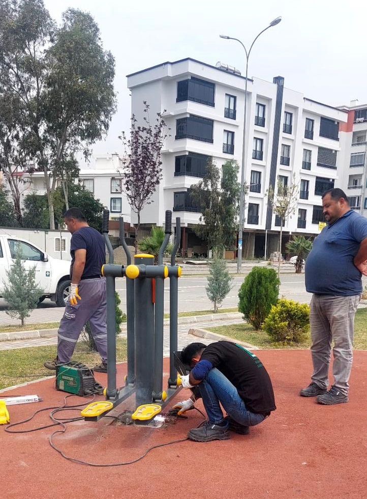 Osmaniye Belediyesi bahar temizliğinde