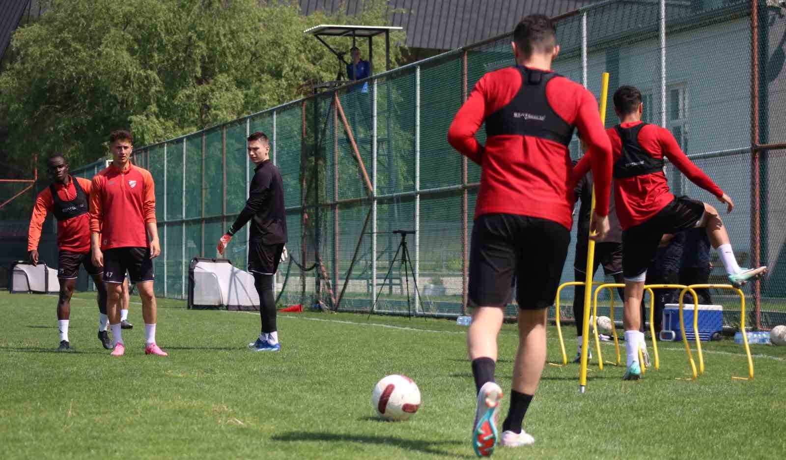 Boluspor, play-off mücadelesini sürdürmek istiyor
