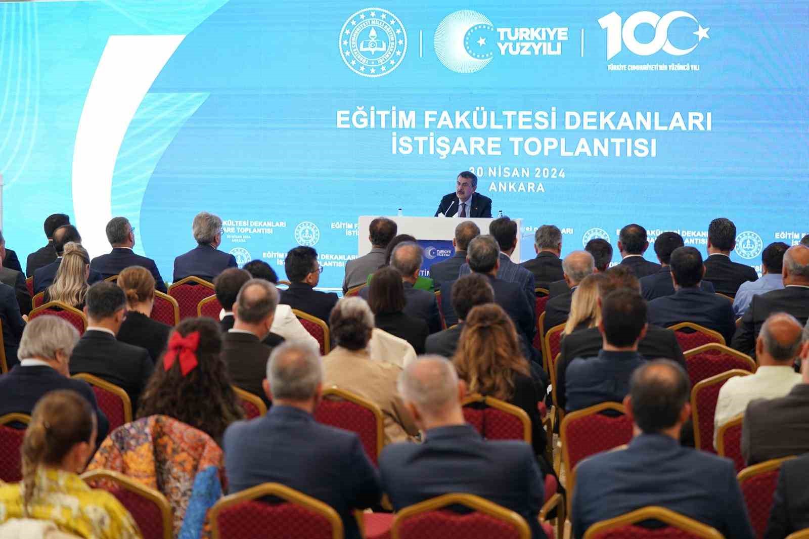 Bakan Tekin, Eğitim Fak&uuml;ltesi Dekanları İstişare Toplantısı&rsquo;na katıldı
