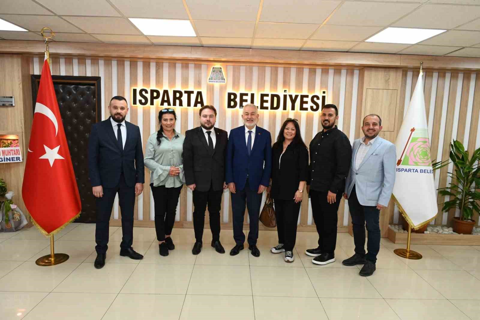 Başkan Başdeğirmen: "Bugün Isparta’mız ülkemizde söz sahibi olan bir şehir haline gelmeye başladı"