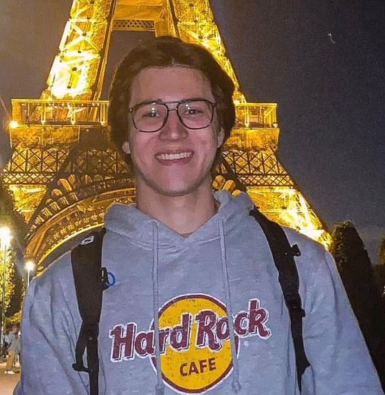 Online eğitim esnasında fenalaşan 22 yaşındaki fizik &ouml;ğrencisi hayatını kaybetti
