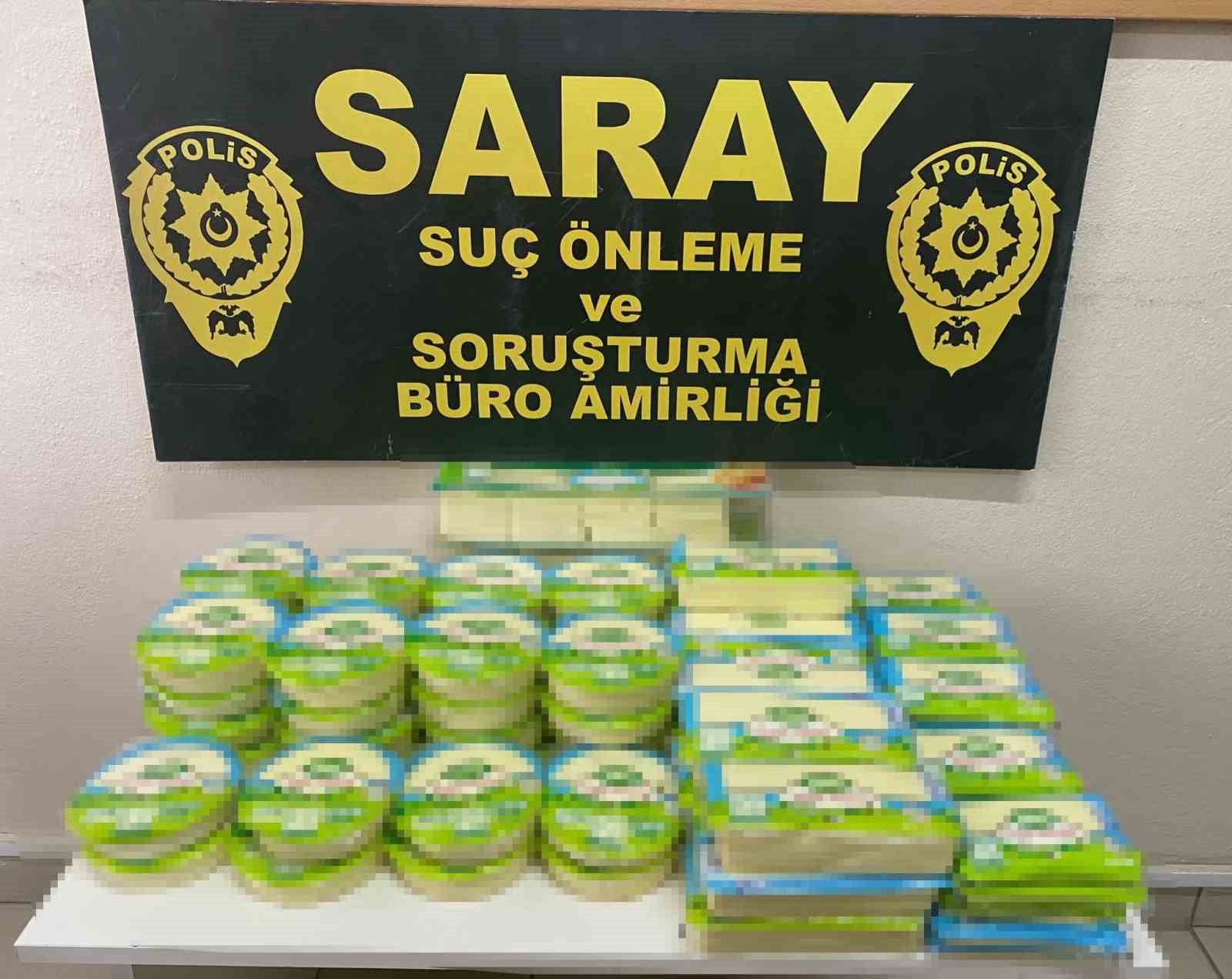 Su&ccedil; makinası hırsızlar kaşar peyniri &ccedil;alınca yakayı ele verdiler
