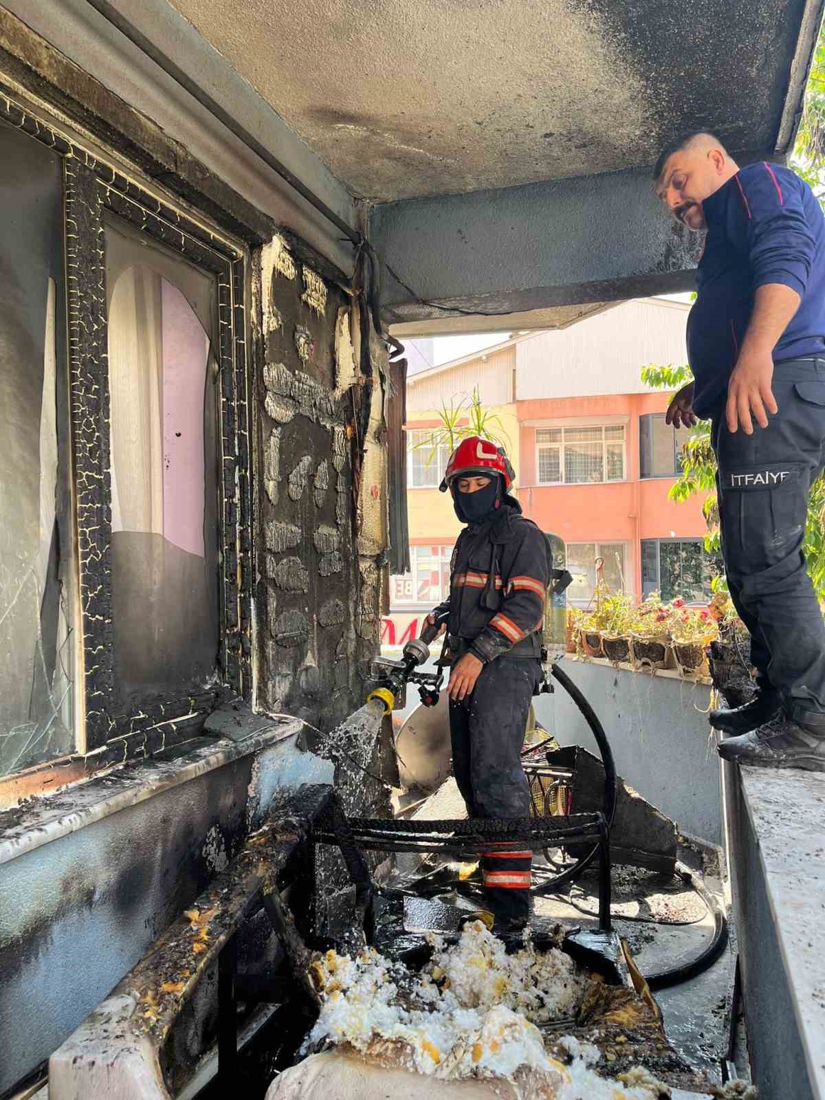 K&uuml;mes ısıtıcısı yangın &ccedil;ıkardı: 25 civciv telef oldu
