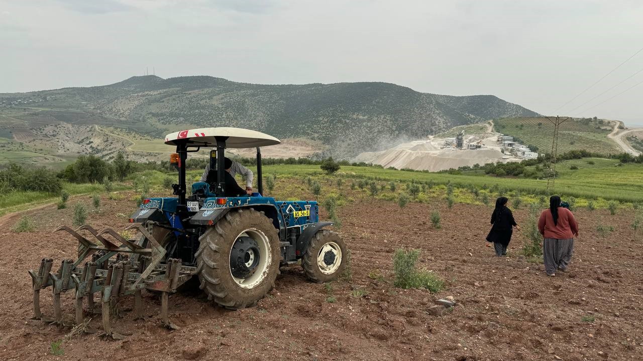 Musabeyli’nin ilk ve tek kadın muhtarı kadınlara örnek oluyor
