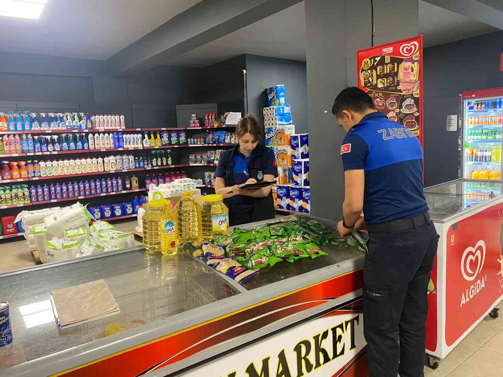 Siirt zabıta ekiplerinden market denetimi
