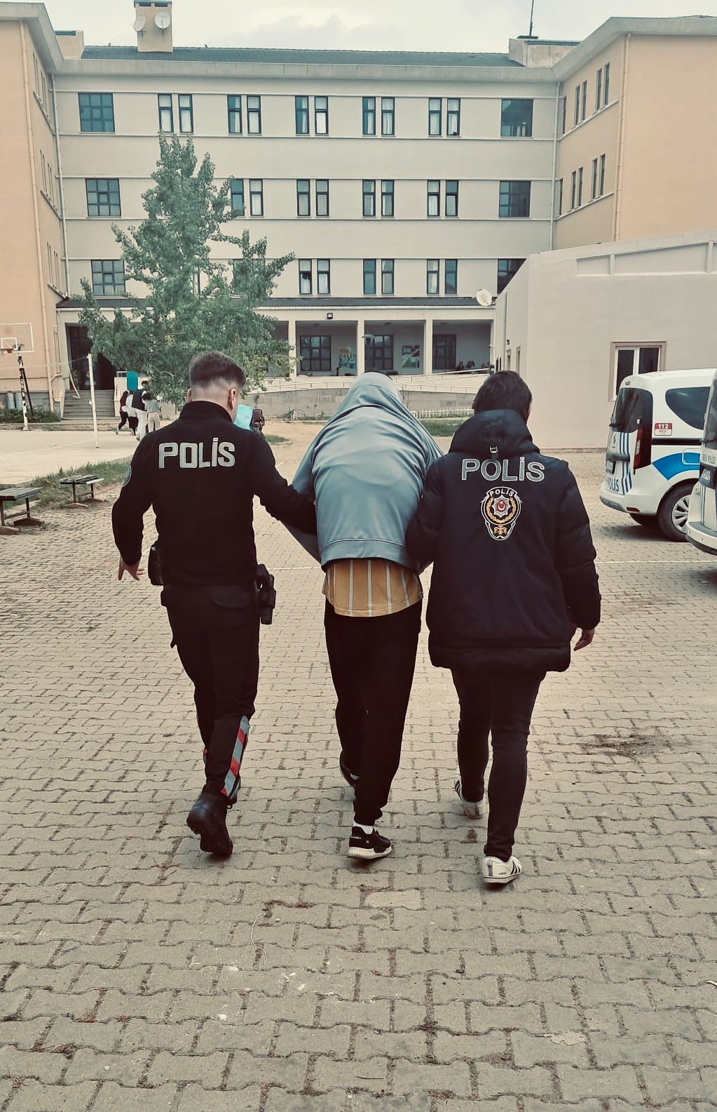 Gelibolu&rsquo;da uyuşturucu operasyonu: 1 g&ouml;zaltı
