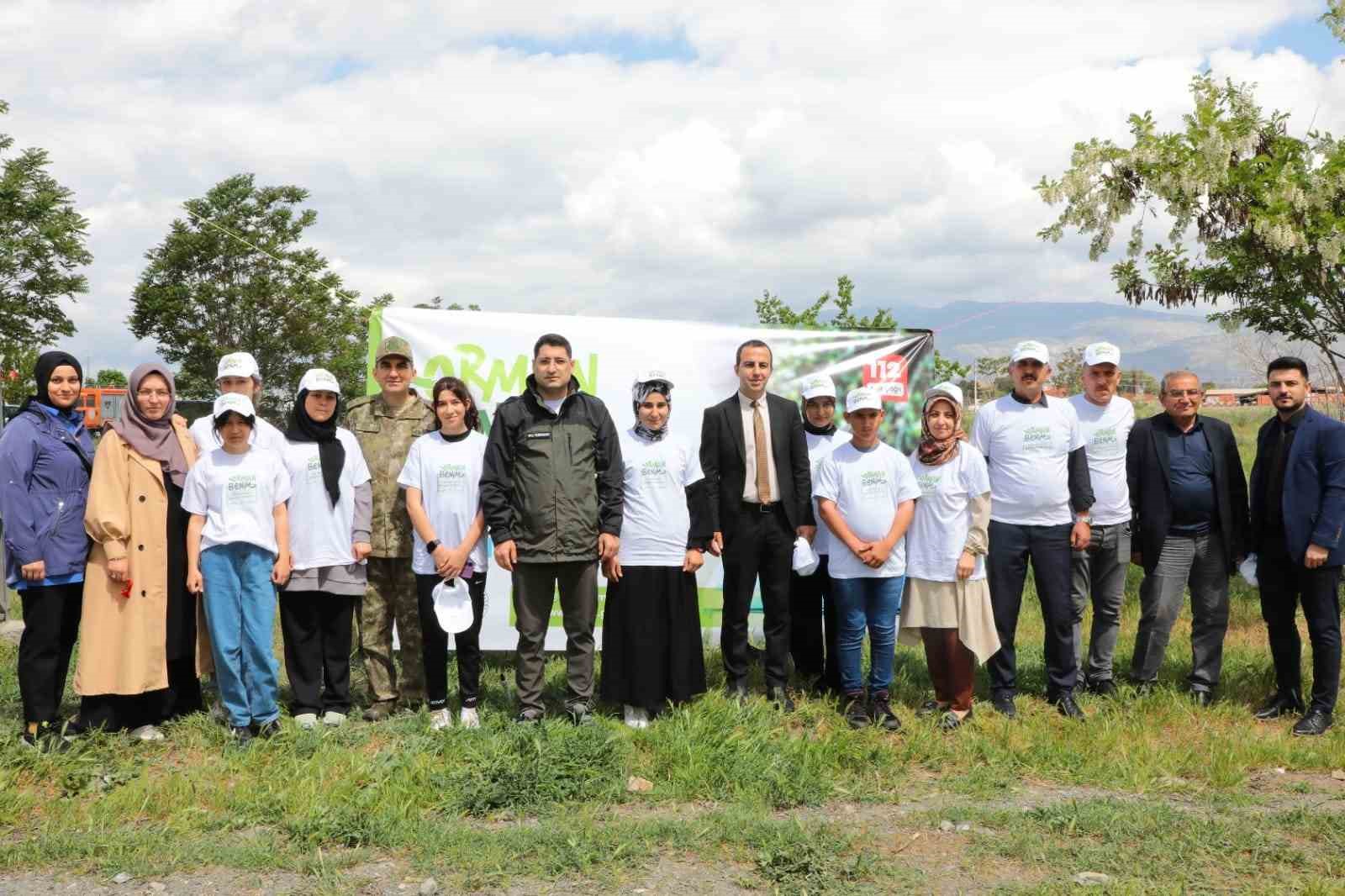 Yangına karşı ormanları temizlediler
