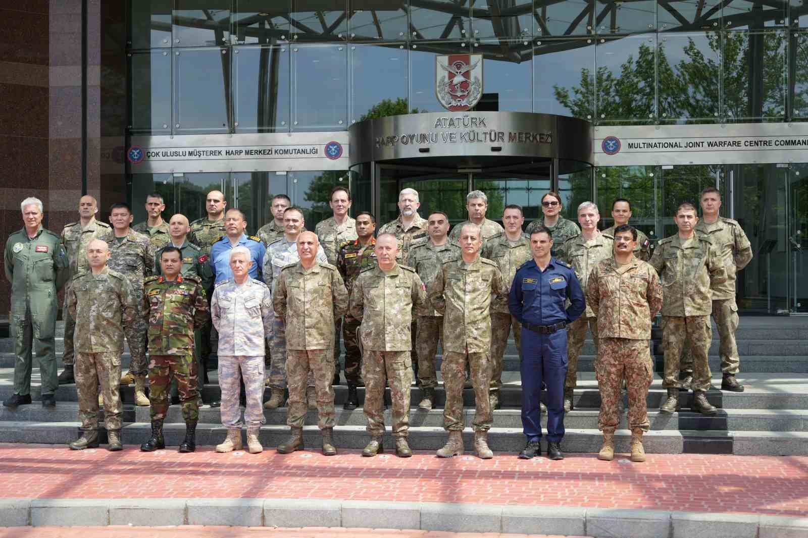 Türk Silahlı Kuvvetlerinin EFES 2024 tatbikatının bilgisayar destekli kontrol merkezinin tanıtımı yapıldı
