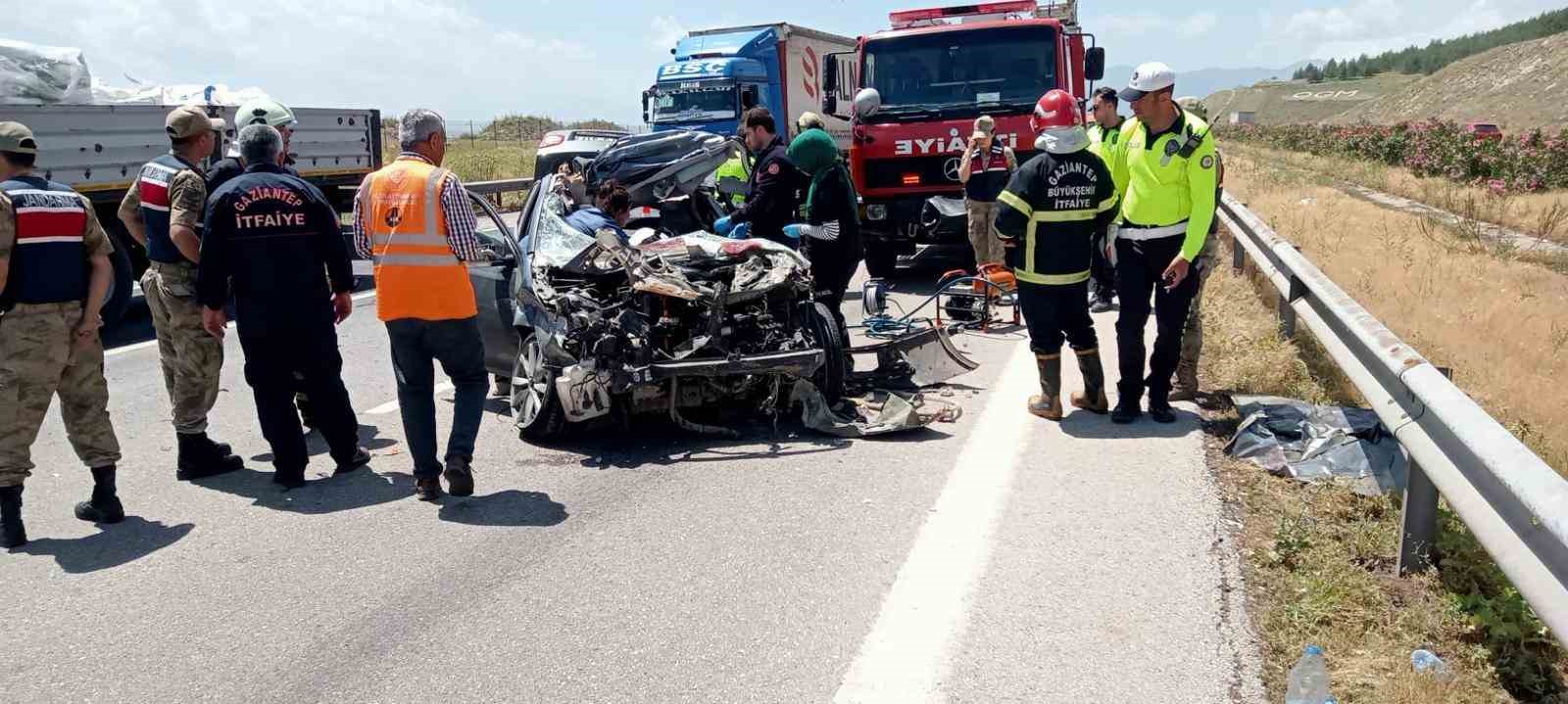 Gaziantep’te feci kaza: 1 ölü, 2 yaralı