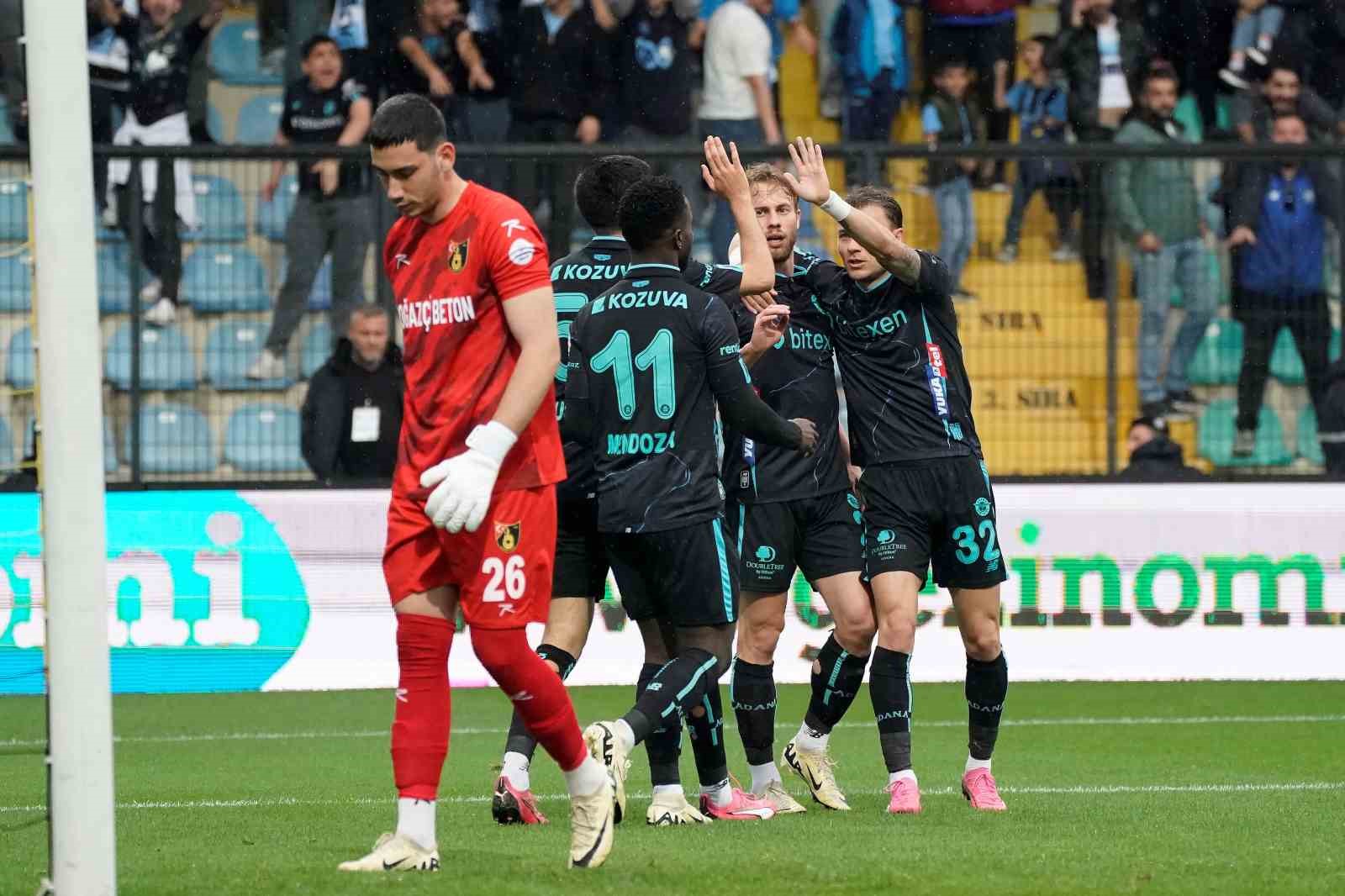 Trendyol Süper Lig: İstanbulspor: 0 - Adana Demirspor: 1 (Maç devam ediyor)
