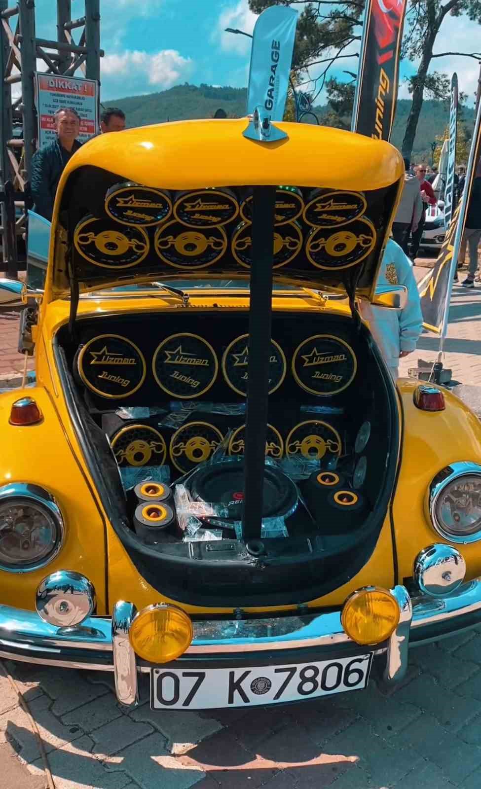 Modifiye tutkunları Ortak&ouml;y&rsquo;de buluştu
