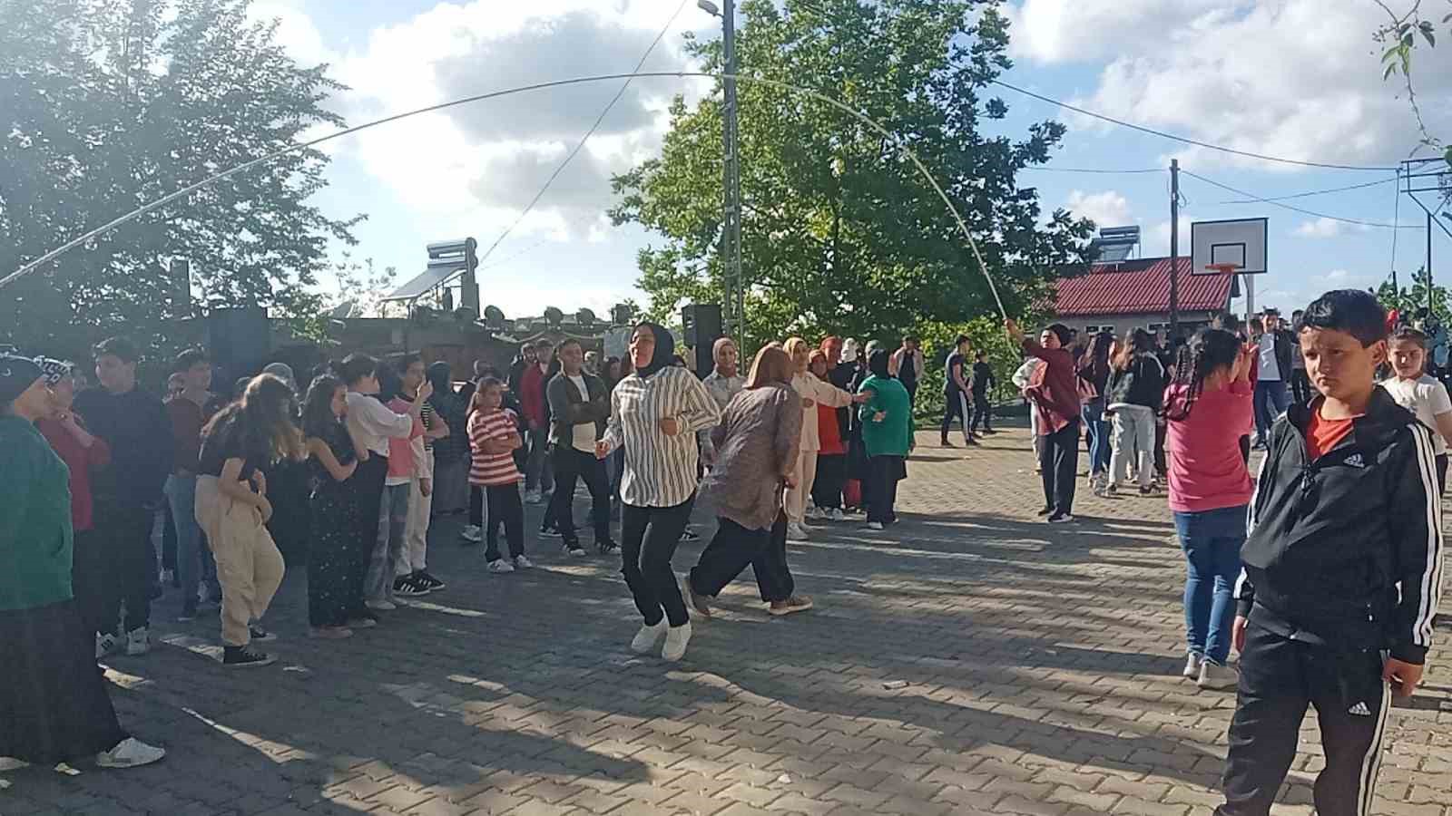 Hıdırellez coşkuyla kutlandı
