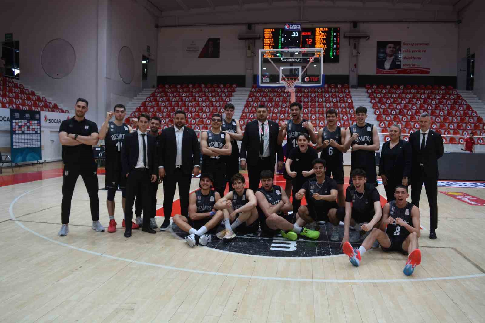 Basketbol Gençler Ligi: Aliağa Petkimspor: 63 - Beşiktaş :72

