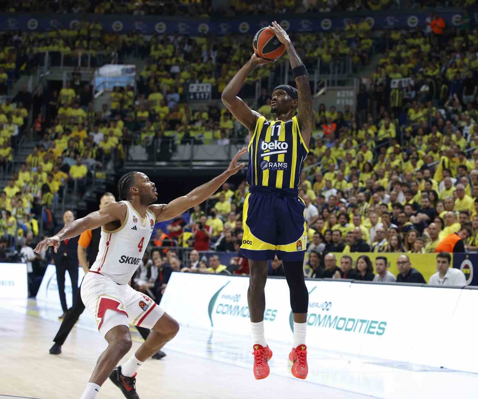Fenerbahçe Erkek Basketbol Takımı, 5 yıllık hasreti sonlandırmak için parkede
