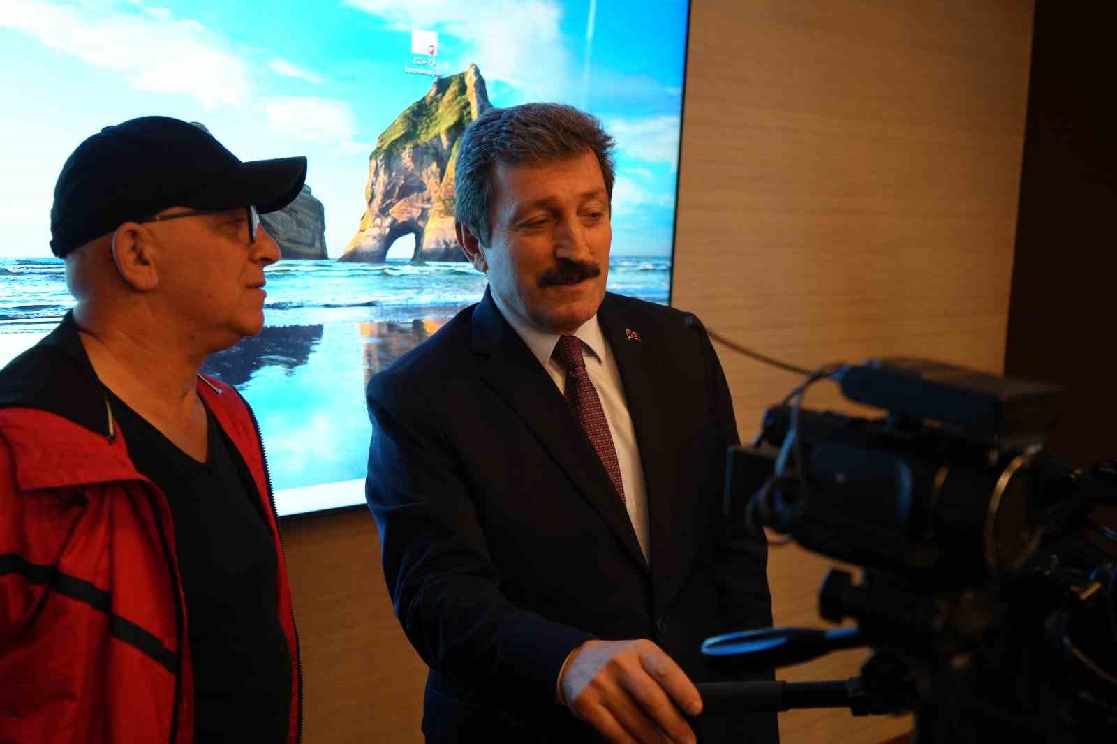 Y&uuml;cel: &ldquo;D&uuml;nya devletlerini tehdit eden riskler arasında dezenformasyon ilk sıralarda geliyor&rdquo;
