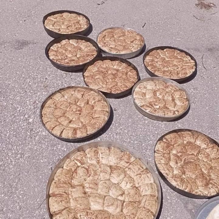 Tavşanlı&rsquo;da hayırsever kadınlar ikramda bulundu
