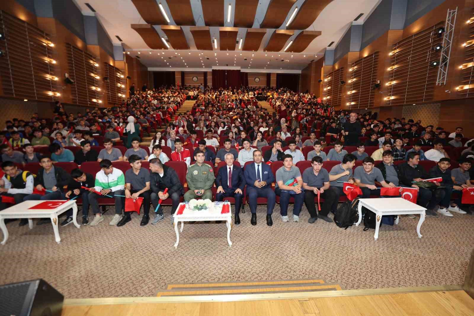 Gazi torunları Çanakkale’de ecdat ile buluşuyor