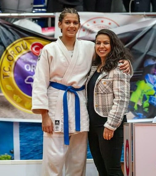 Manisalı judocu Hira Kılkış, Türkiye şampiyonu oldu
