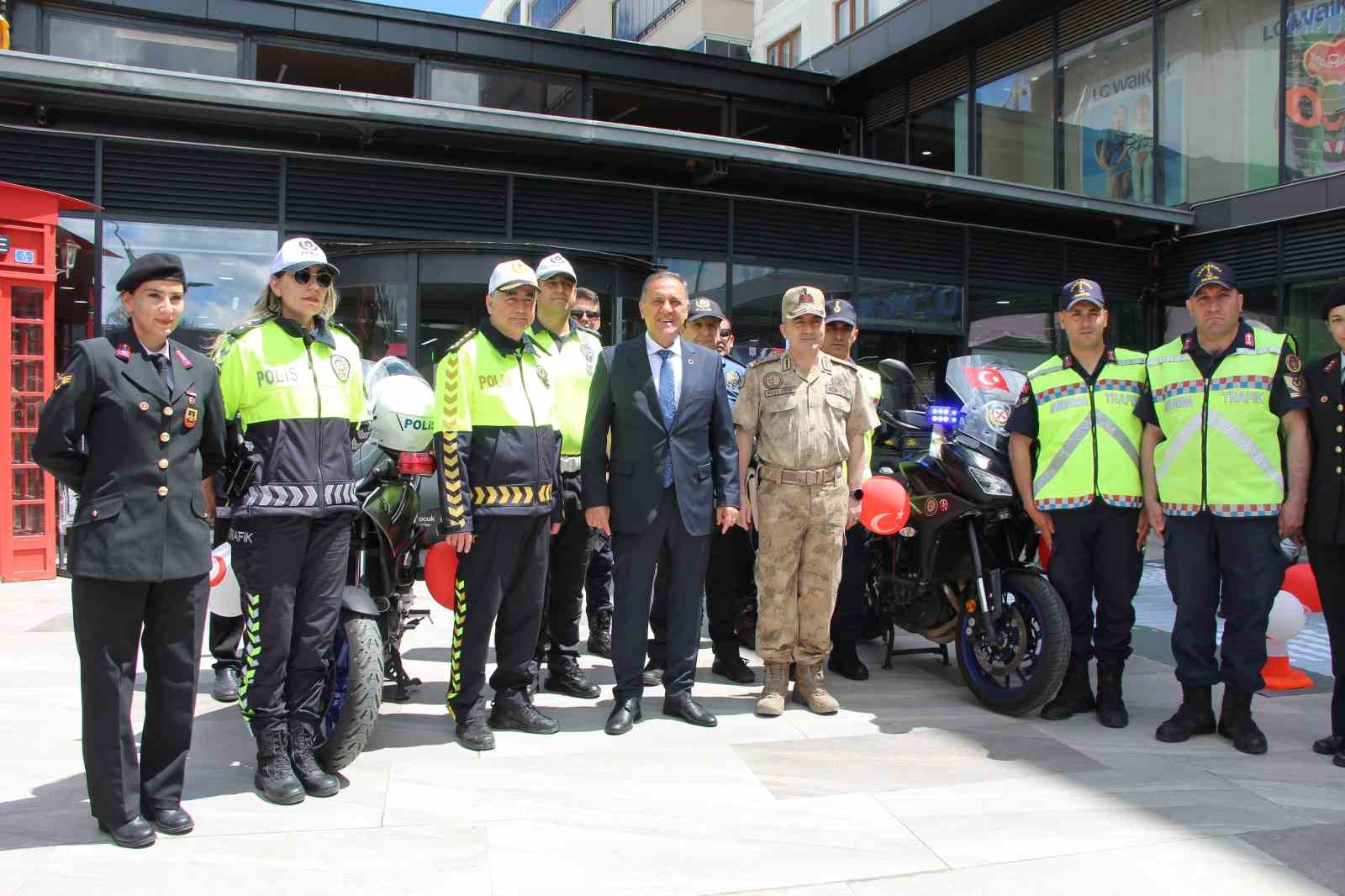 Bingöl’de Trafik Haftası etkinliği
