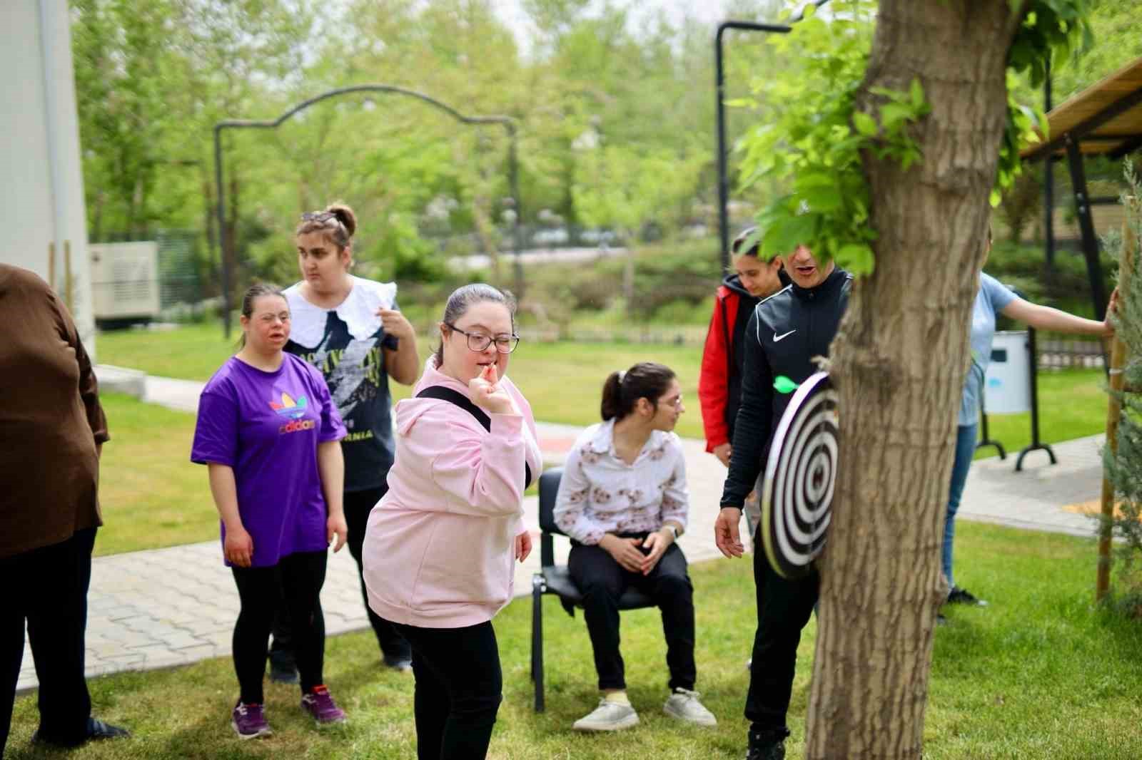 Aksaray&rsquo;da engelsiz yaşam merkezi y&uuml;zleri g&uuml;ld&uuml;r&uuml;yor
