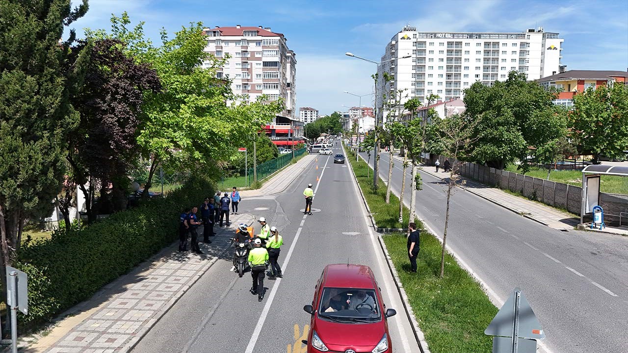Trafik Haftası&rsquo;nda polis zabıta kol kola
