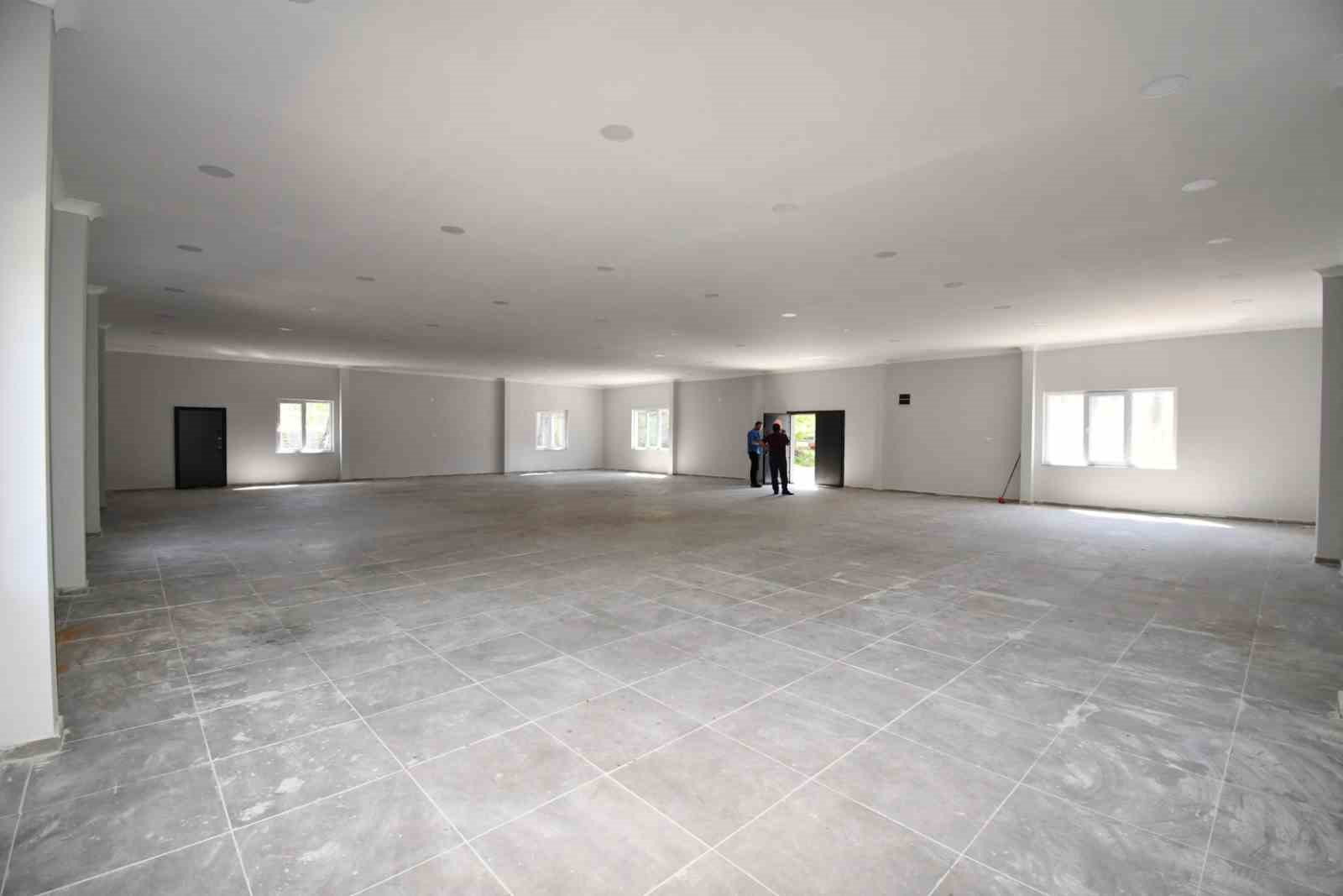 İznik&rsquo;te s&ouml;zler tutuluyor
