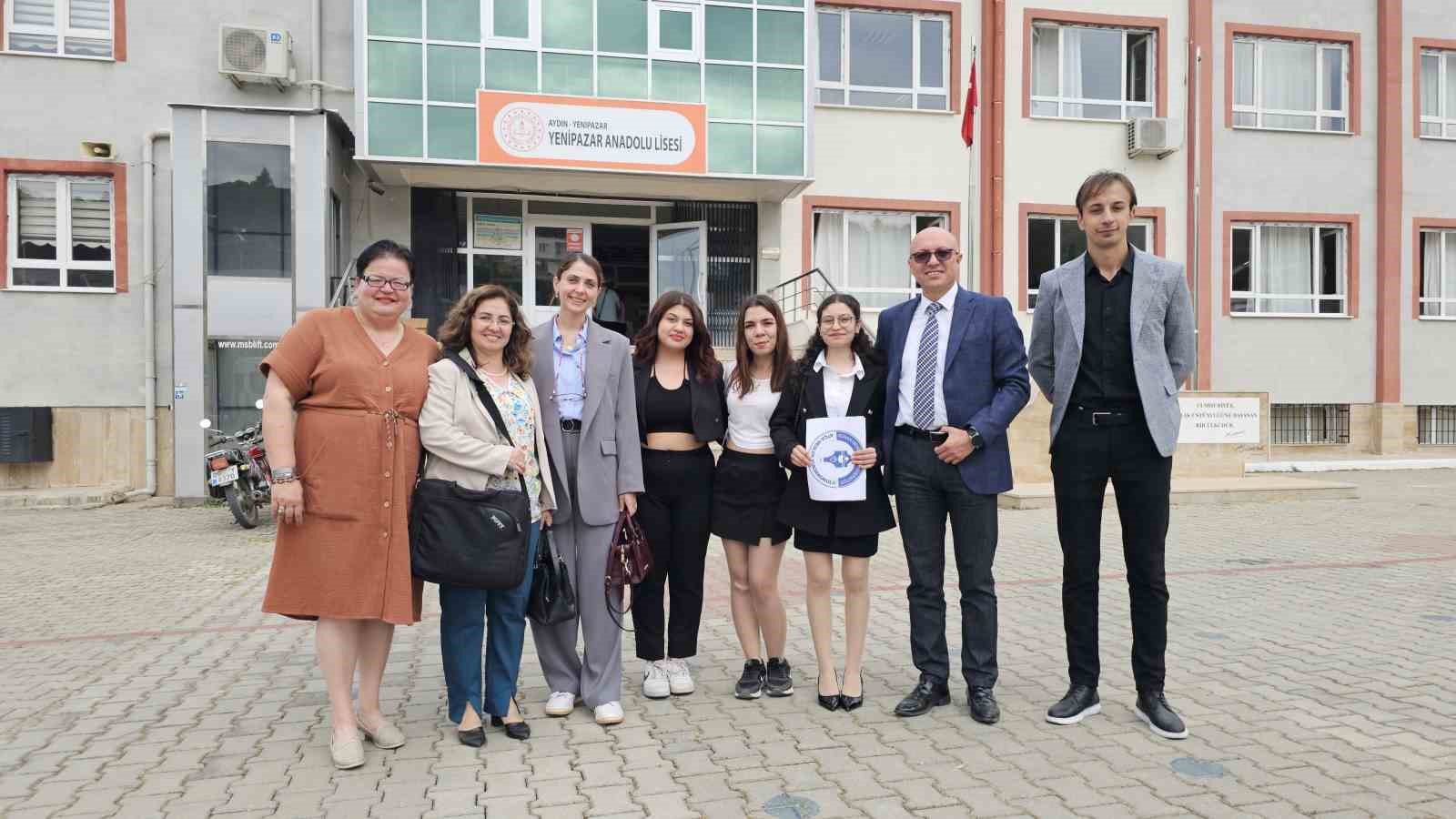Yenipazar’da öğrenciler okul güvenliği ve su verimliliği konularında bilgilendirildi