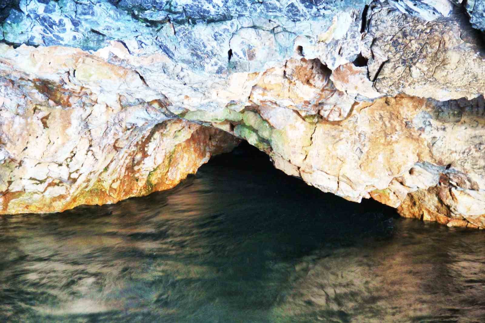 Mağara G&ouml;z&uuml; doğaseverlerin uğrak mekanı oldu
