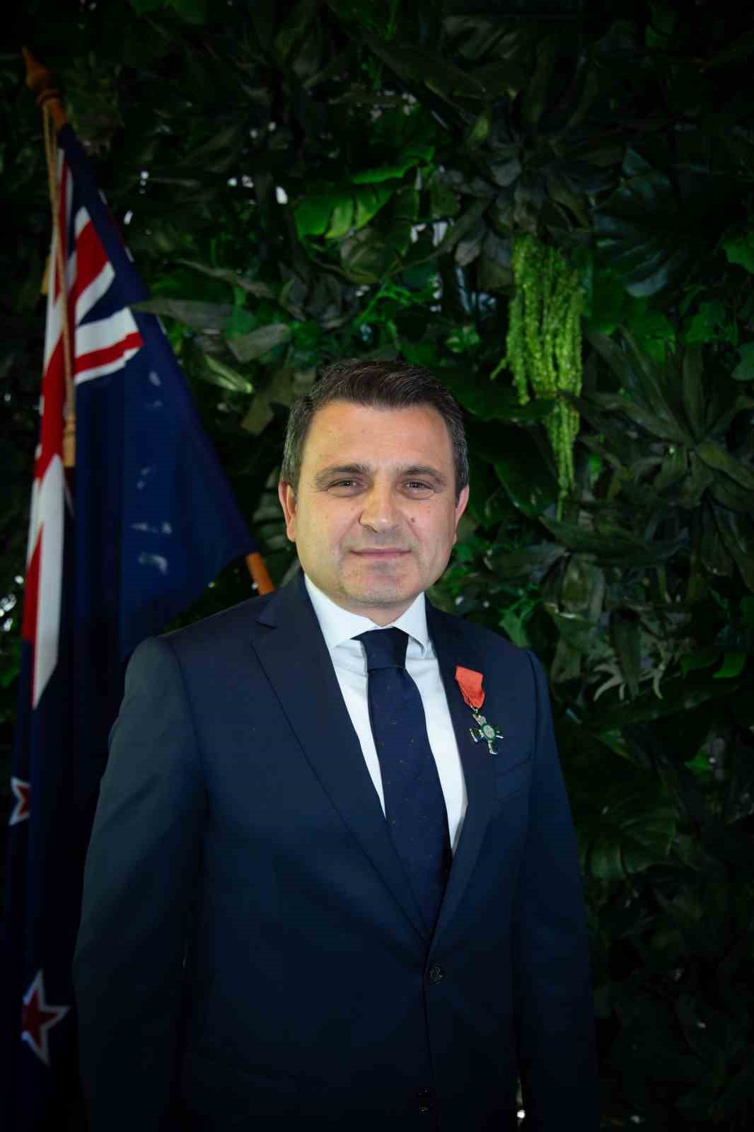 Tarihi Alan Başkanı Kaşdemir’e Yeni Zelanda Liyakat Nişanı verildi
