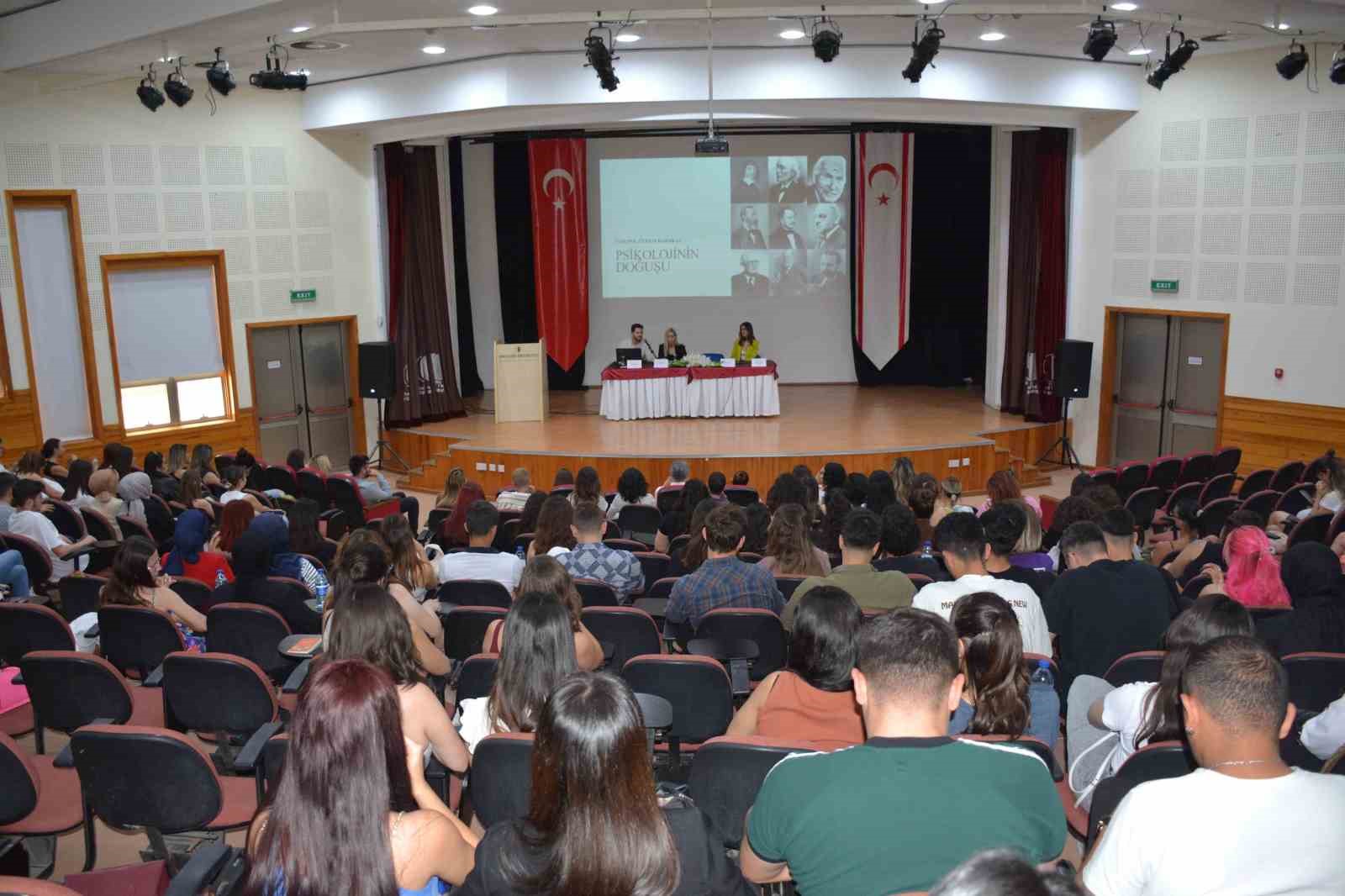 Geçmişten Günümüze Psikoloji etkinliği 10 Mayıs Psikologlar Günü’nünde geleceğin psikologlarını bir araya getirdi
