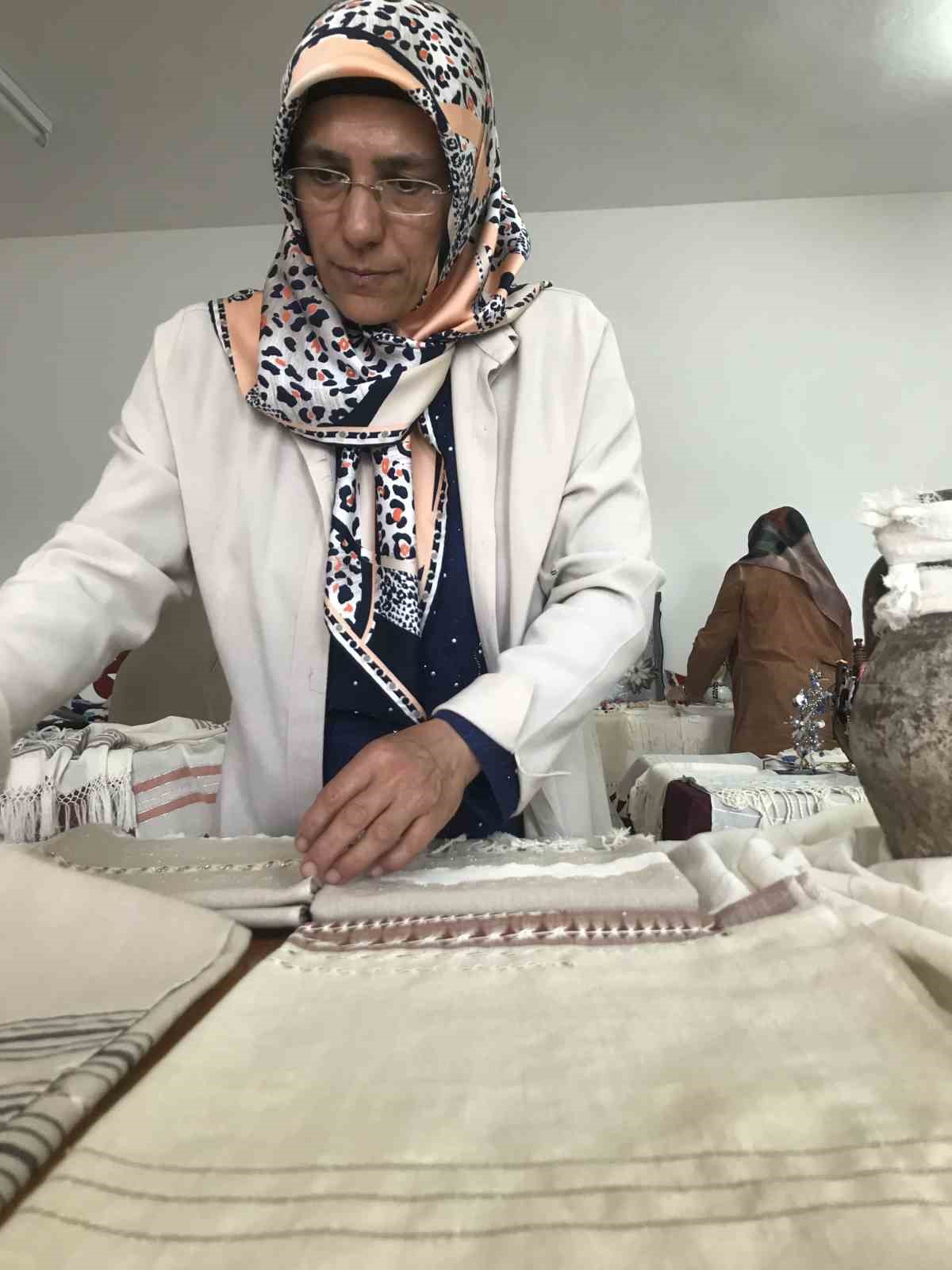 Kursiyer olarak başladığı kursta, usta &ouml;ğretici oldu
