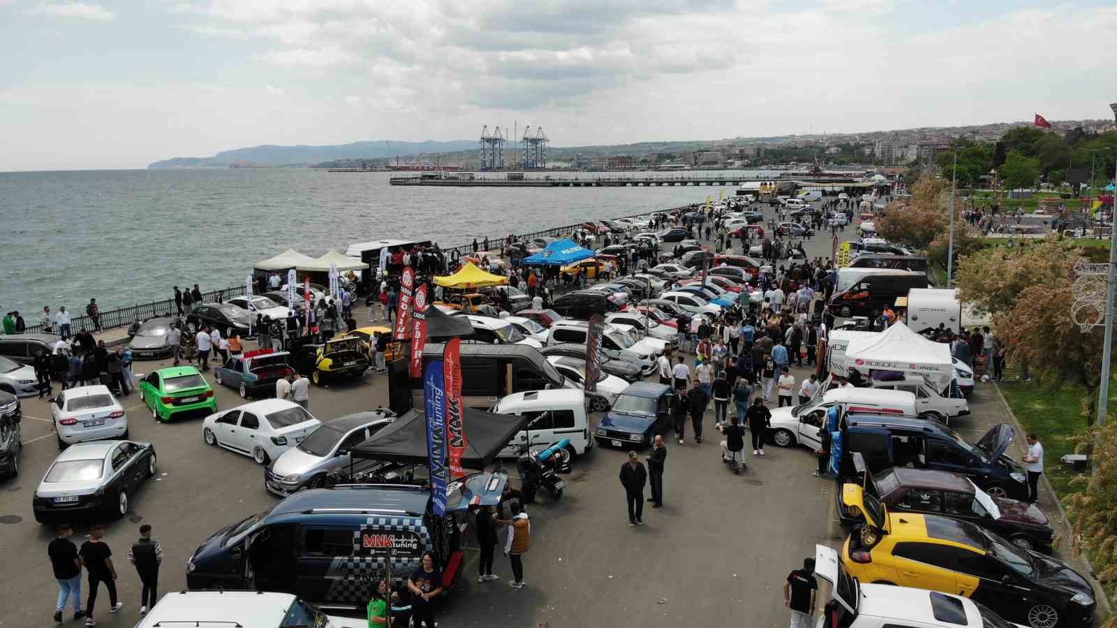 Modifiyeli ara&ccedil;lar g&uuml;zellik ve ses i&ccedil;in yarıştı
