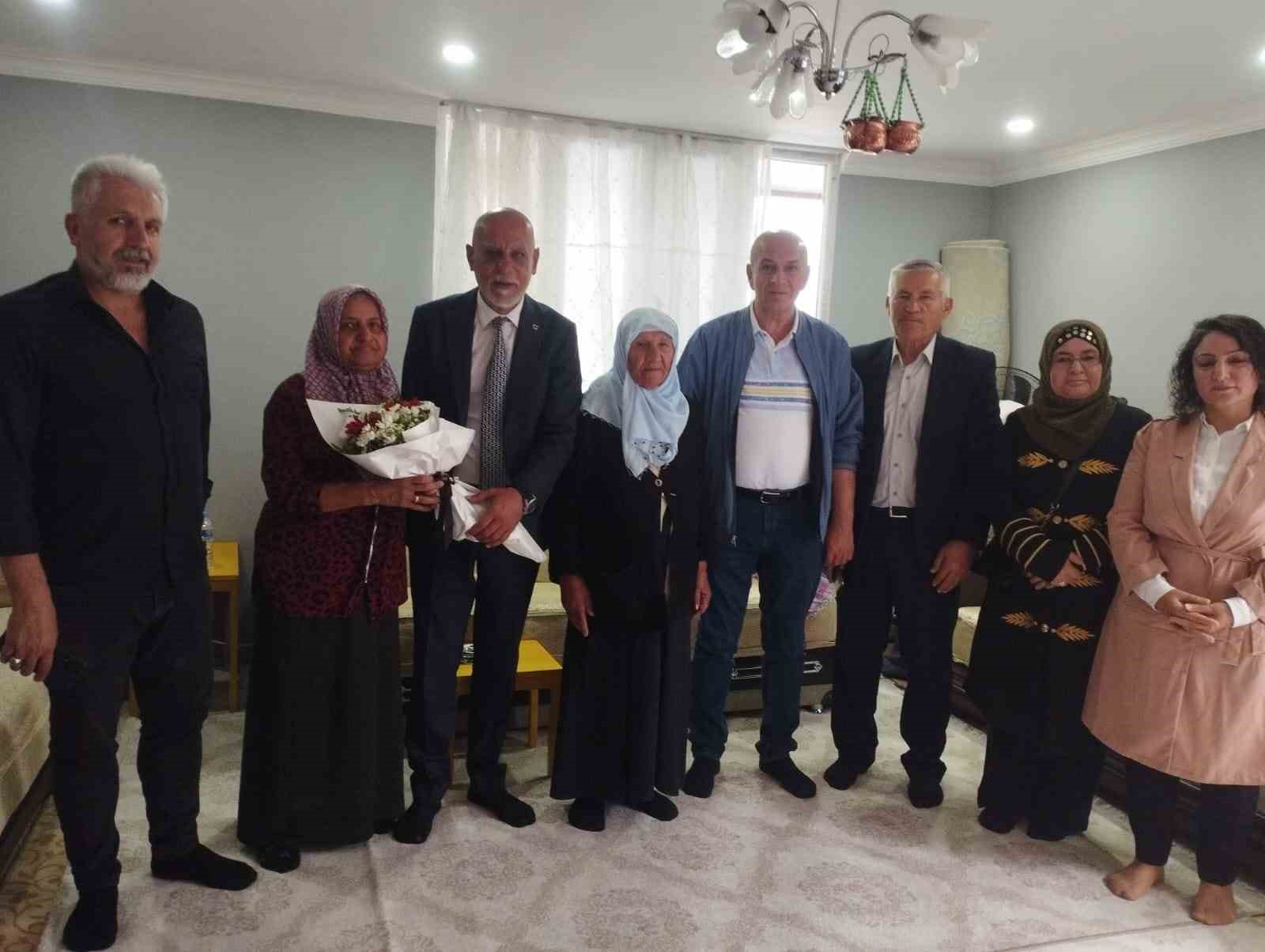 Şehit annelerinin Anneler G&uuml;n&uuml; kutlandı
