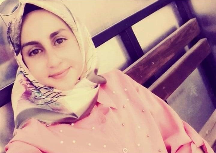 Nişan merasimi d&ouml;n&uuml;ş&uuml; otomobil ile kamyonet &ccedil;arpıştı: 1 &ouml;l&uuml;, 5 yaralı
