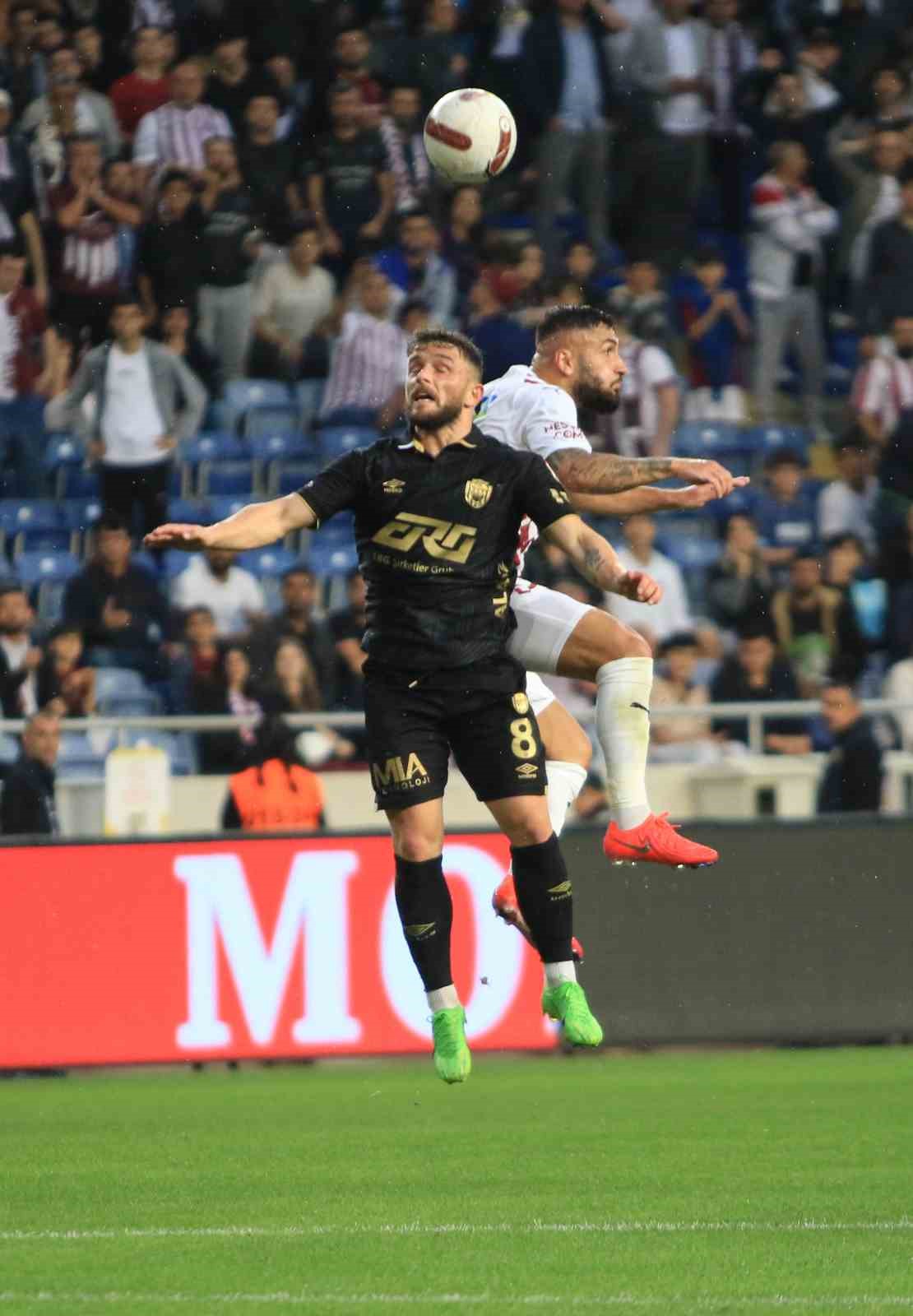 Trendyol S&uuml;per Lig: Hatayspor: 0 - MKE Ankarag&uuml;c&uuml;: 0 (İlk yarı)
