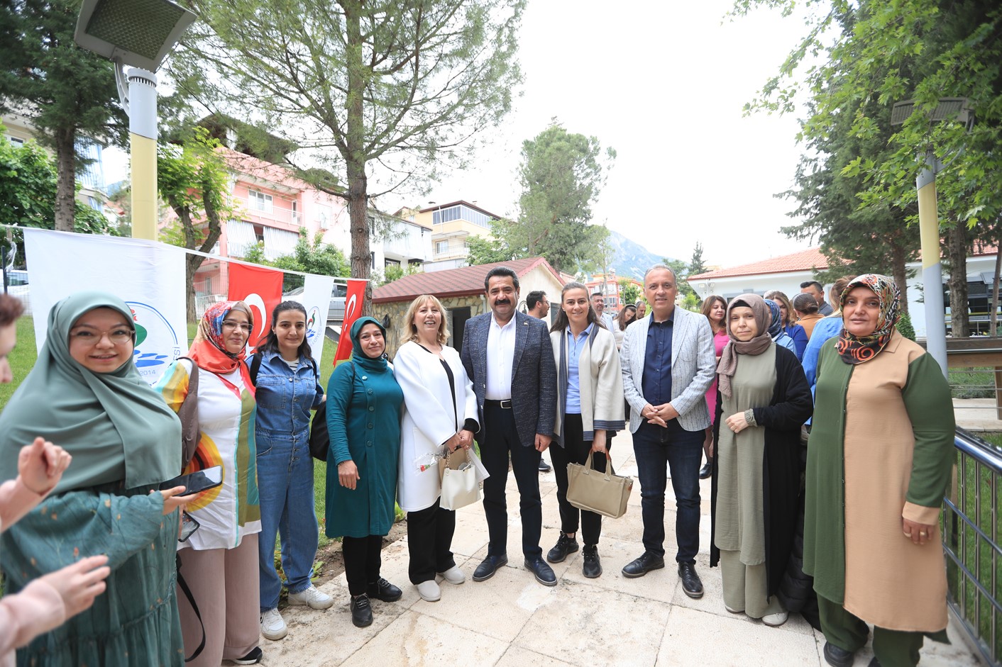 Pamukkale Belediyesi anneleri unutmadı