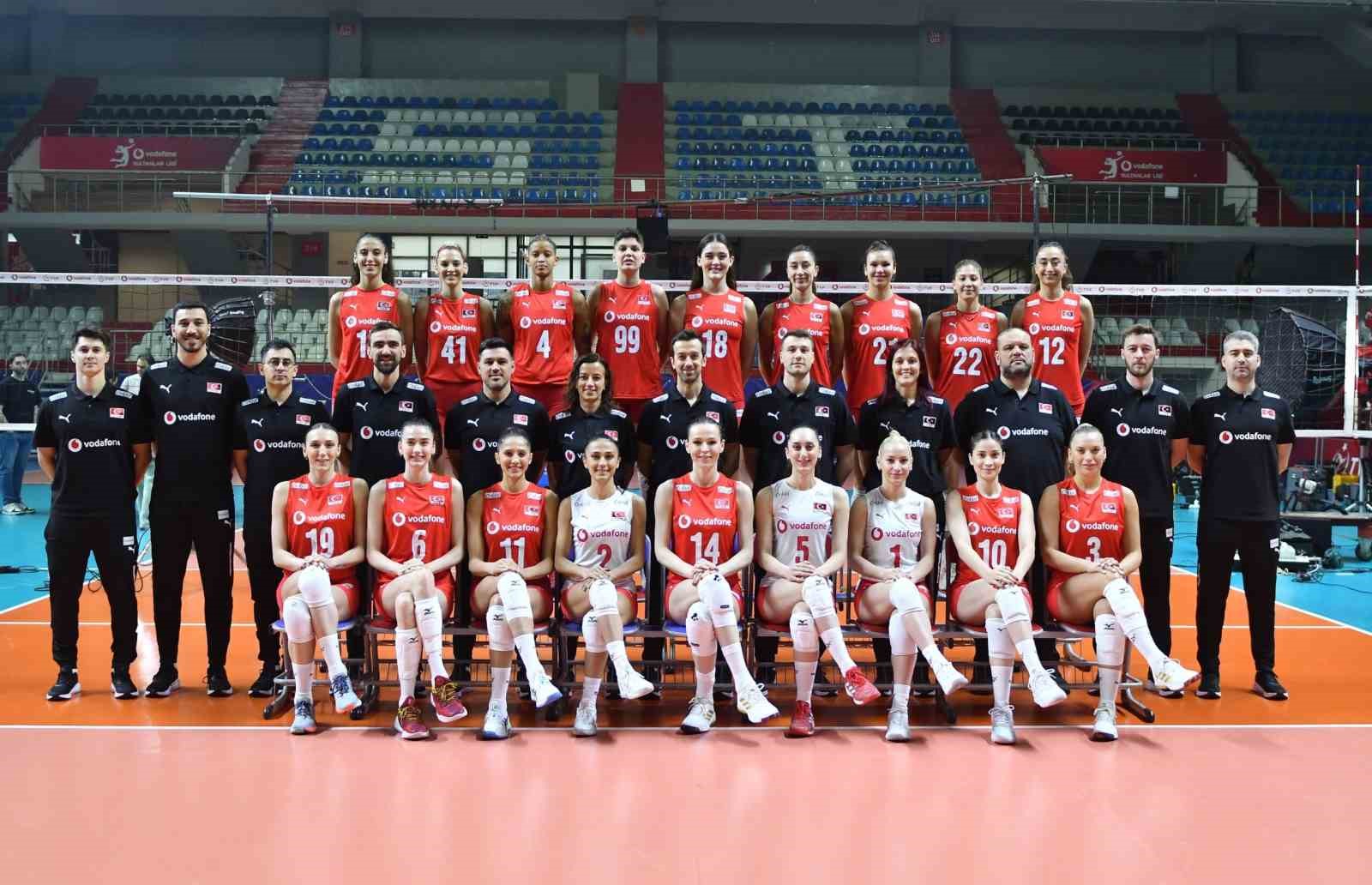 Filenin Sultanları’nın 2024 Voleybol Milletler Ligi kadrosu açıklandı
