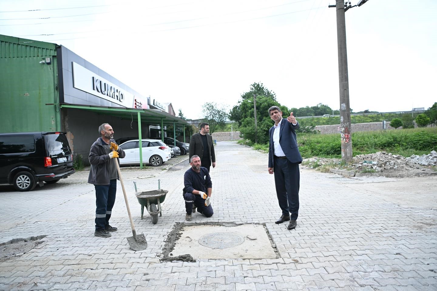 Bin 219 metrekare parke seriliyor