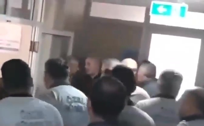 Yoğun bakımda acı haberi alan aile ortalığı birbirine kattı
