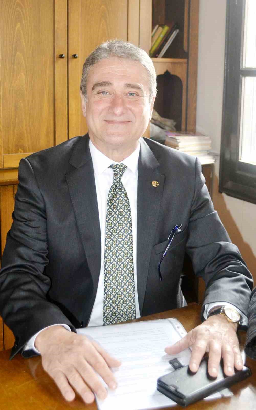 Ozan Kozan Kent Konseyi Başkanlığına aday oldu
