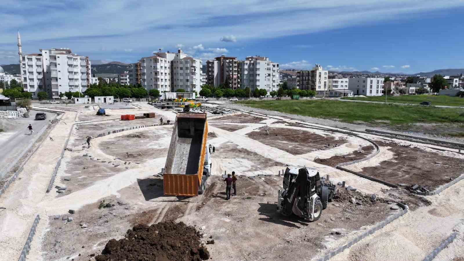 Sümerevler’de park çalışmaları devam ediyor