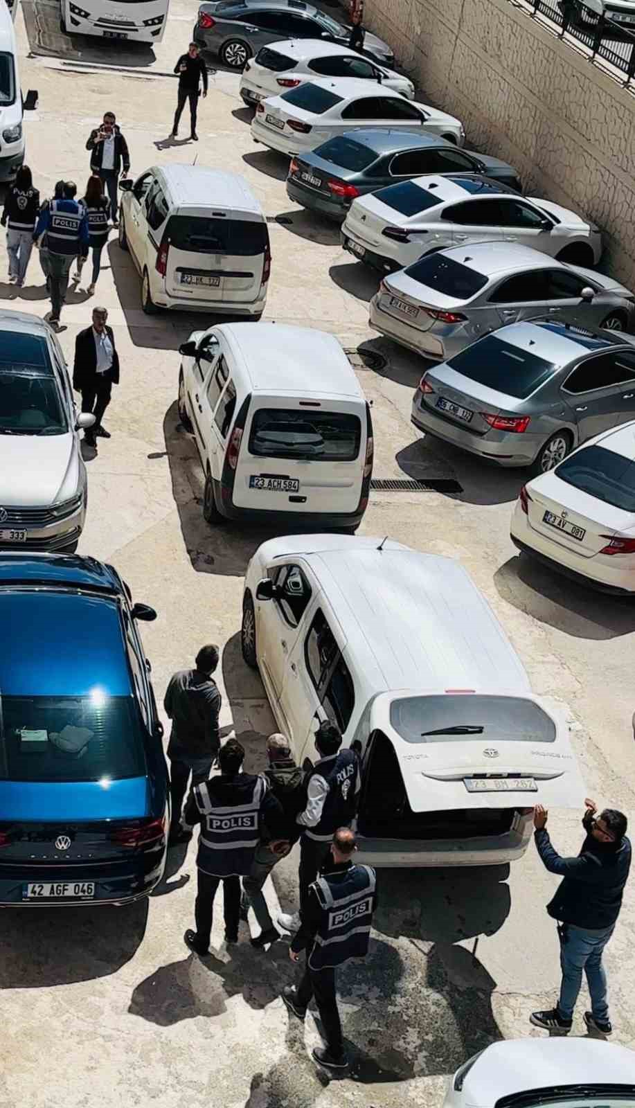 Elazığ’daki kan donduran cinayette gözaltına alınan 4 kişi adliyeye sevk edildi