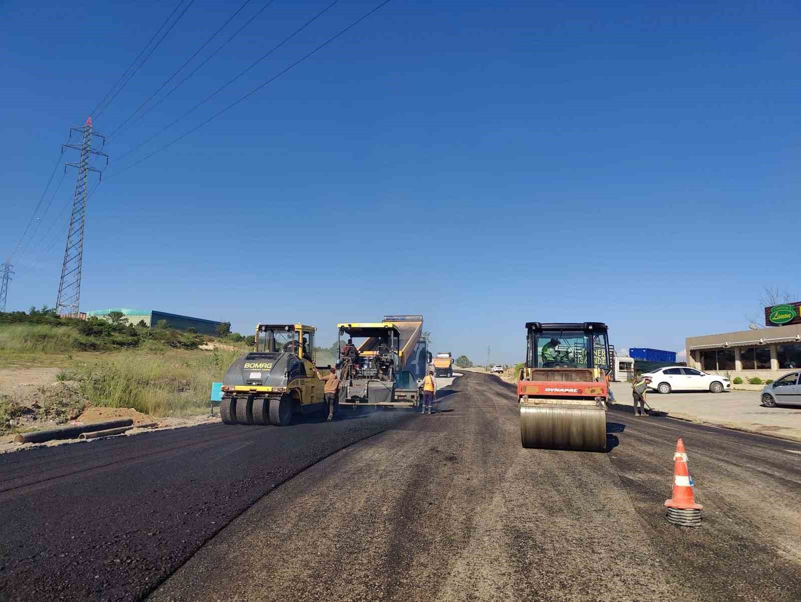 Gebze Pelitli Yolu Caddesine asfalt
