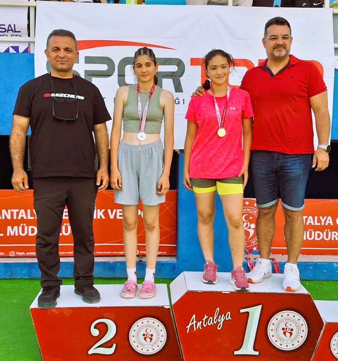 Aydınlı genç sporcular Antalya’ya damga vurdu
