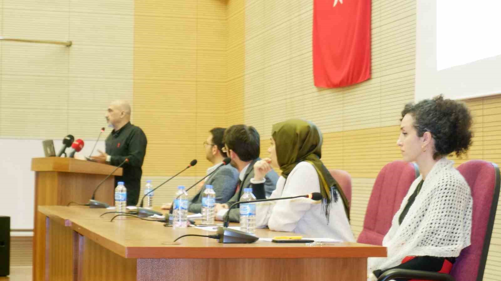 Erzurum&rsquo;da uzay hukukunu konuştular
